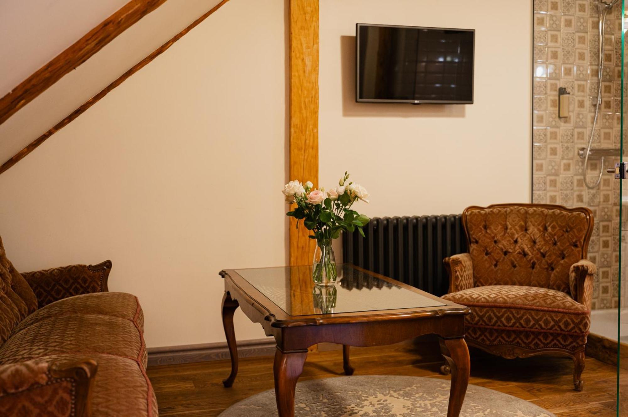 Boutique Hotel Virkas Muiza Kuldīga Oda fotoğraf