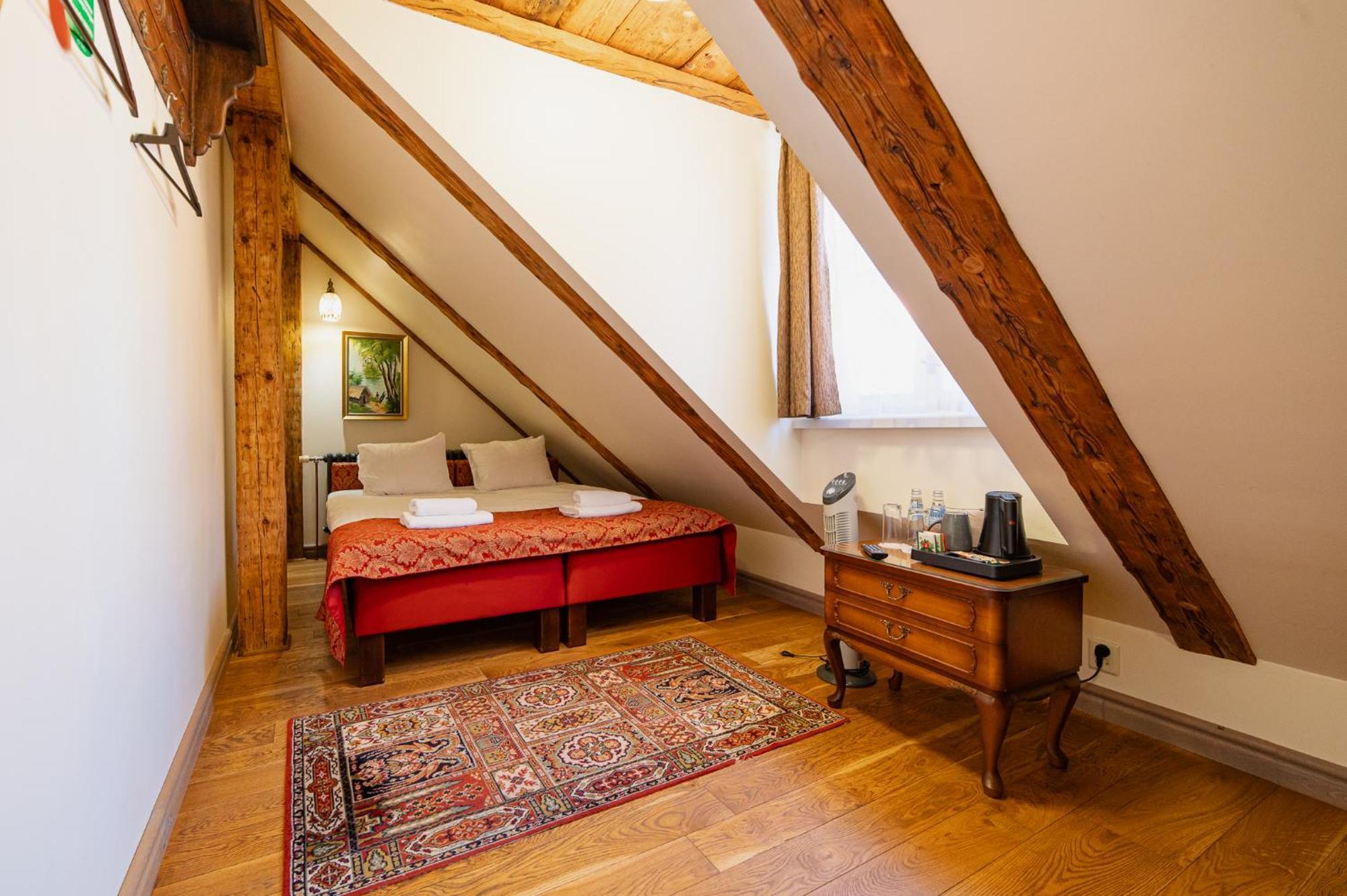 Boutique Hotel Virkas Muiza Kuldīga Oda fotoğraf