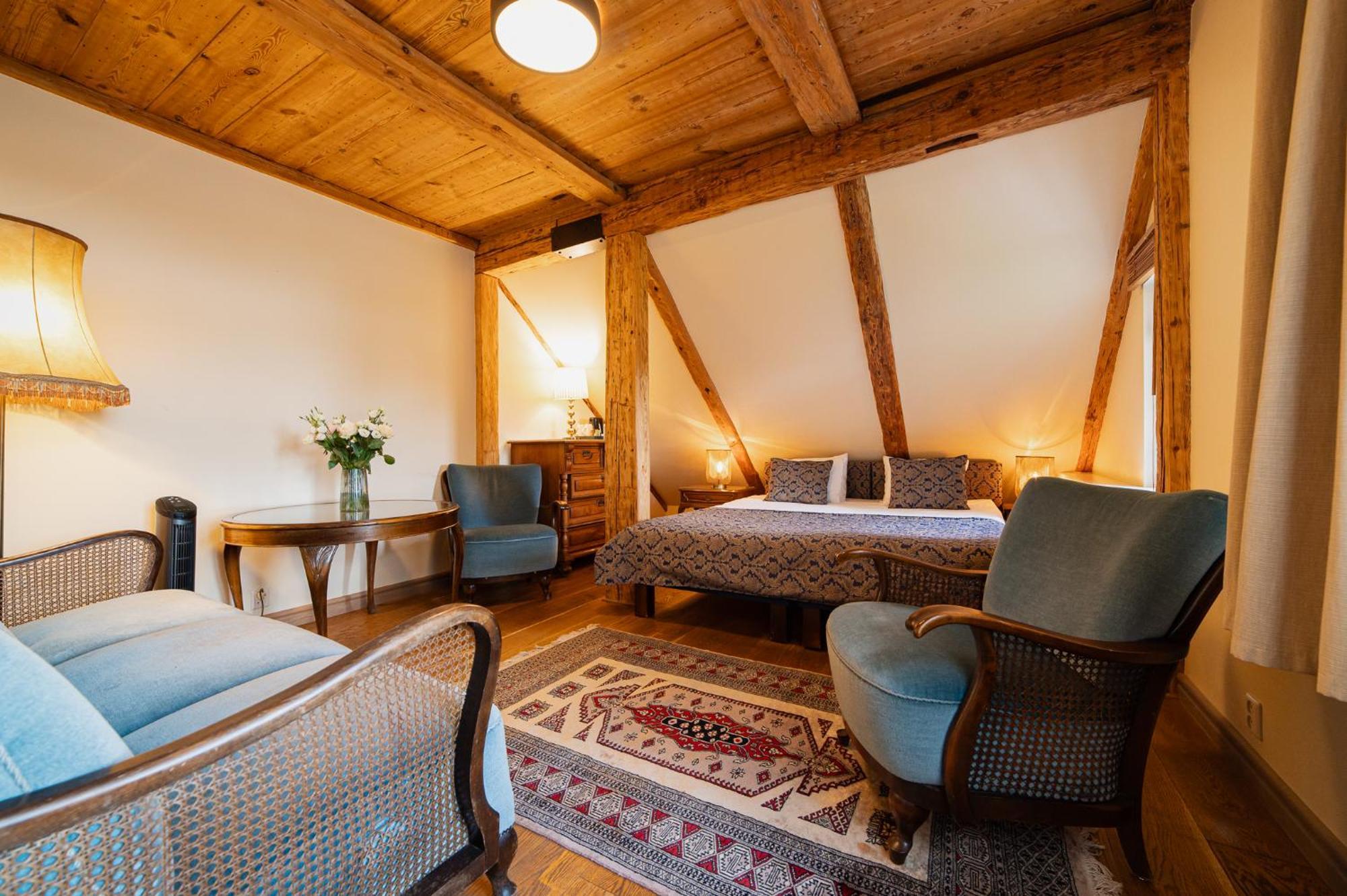Boutique Hotel Virkas Muiza Kuldīga Oda fotoğraf